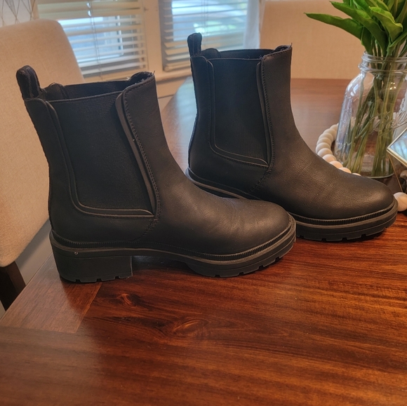 Rocket Dog Iggie Black Chelsea Boot - Picture 5 of 5